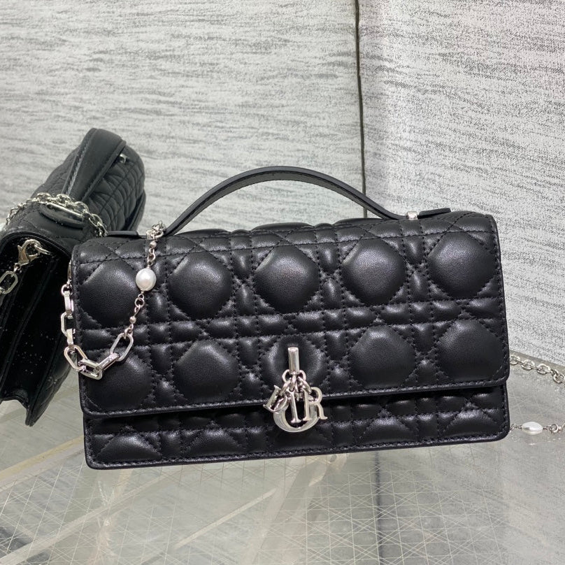 Dior 25S Talk Phone Pouch 21 in Black Cannage Lambskin Silver Hardware