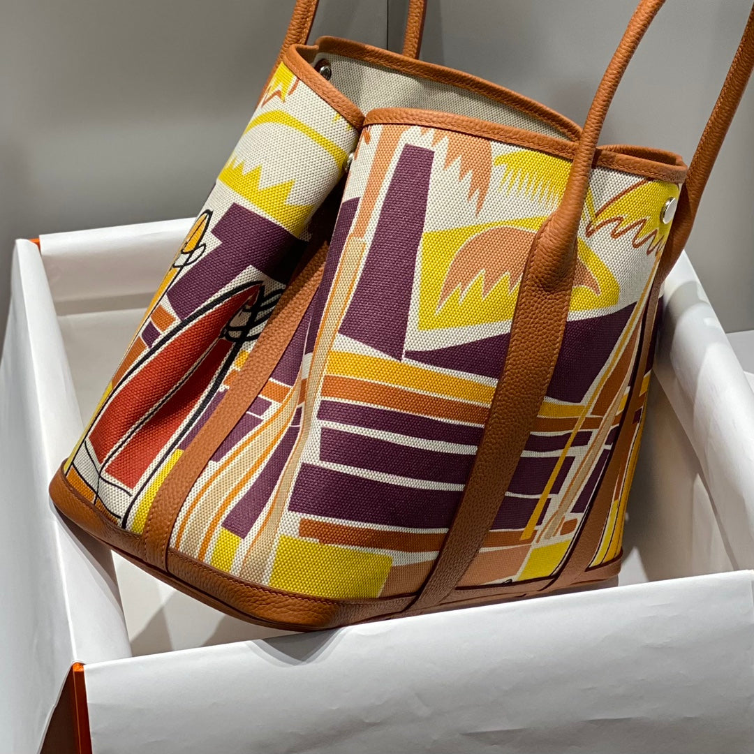Hermes Garden Party 36 in Multicolor Toile H Canvas Gold Calfskin Tropical Streetline Illustration Bag