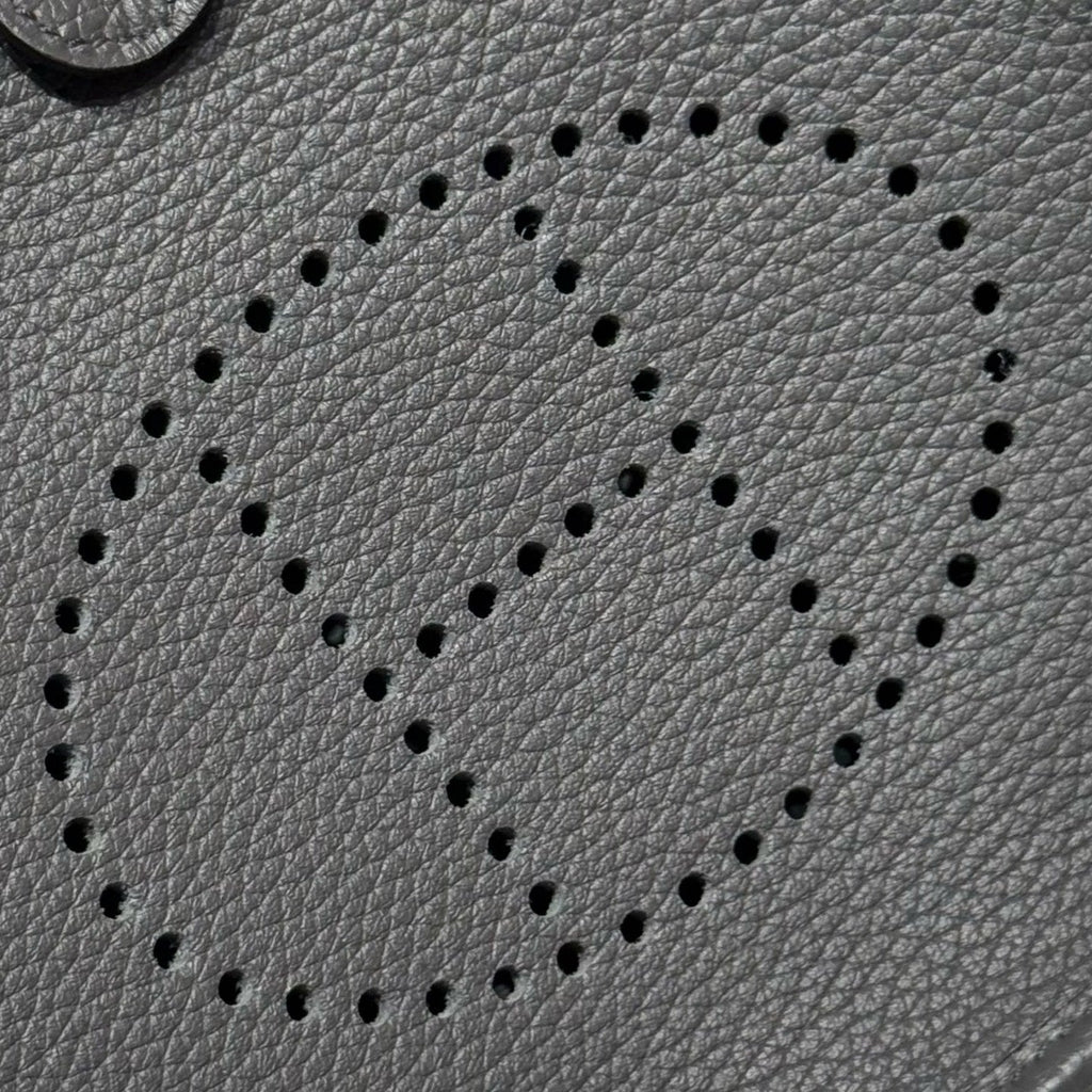 Hermes 25S Mini Evelyne 18 in Charcoal Gray Patterned Strap Calfskin Silver Hardware Bag
