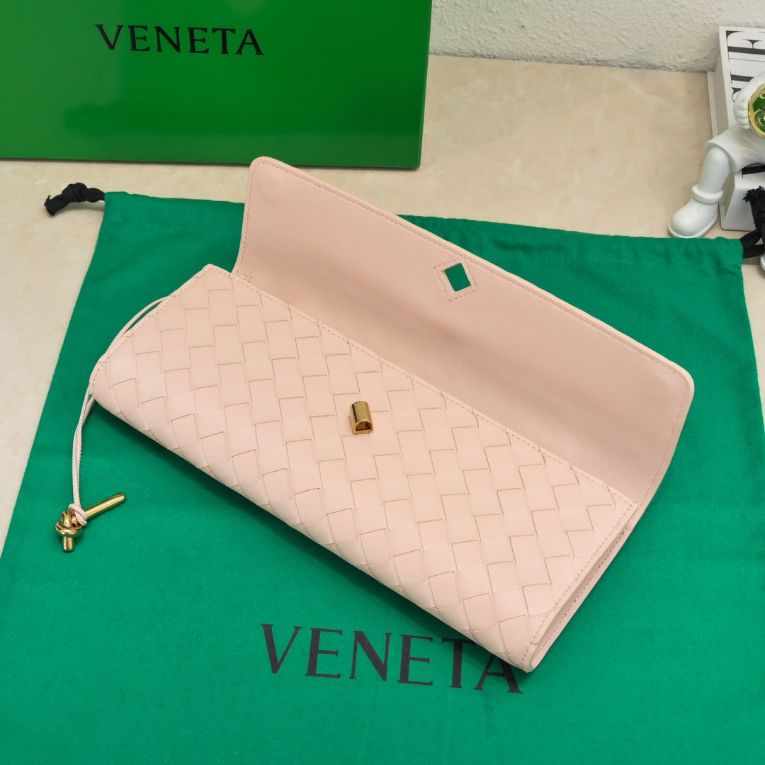 Bottega Veneta Long Clutch Andiamo 31 Pink Leather Ghw
