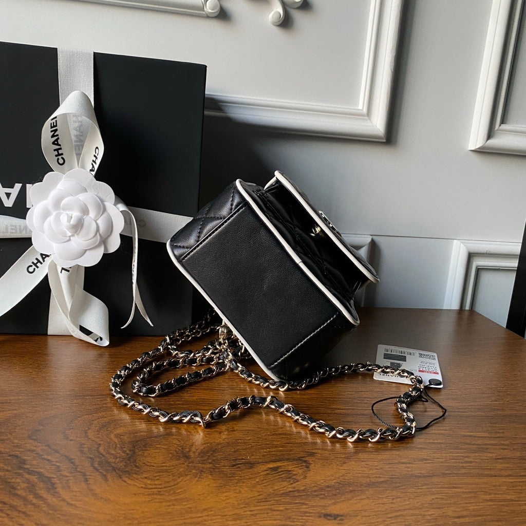 Chanel 25S Mini Backpack 18 in Black Lambskin