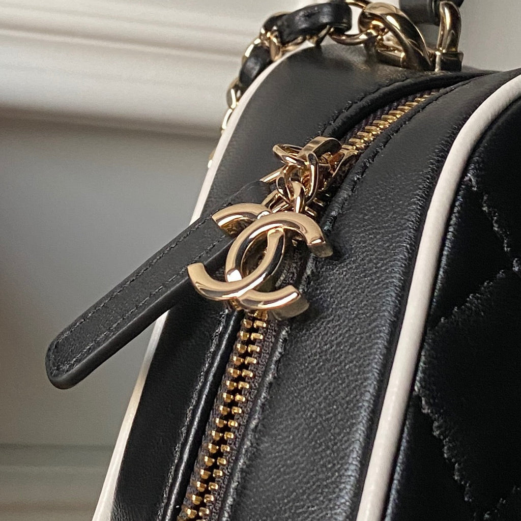 Chanel 25S Mini Backpack 18 in Black Lambskin