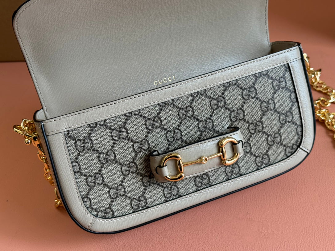 Gucci Horsebit 1955 Bag 24 in Beige Canvas and White Calfskin