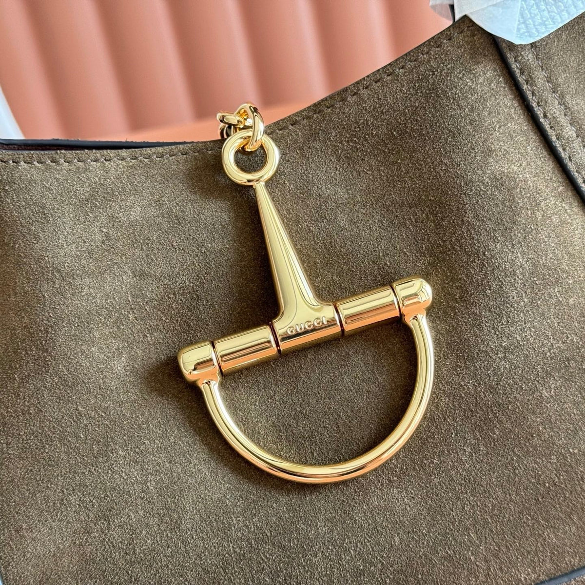 Gucci 26S Softbit Shoulder Bag 27 in Dark Brown Suede