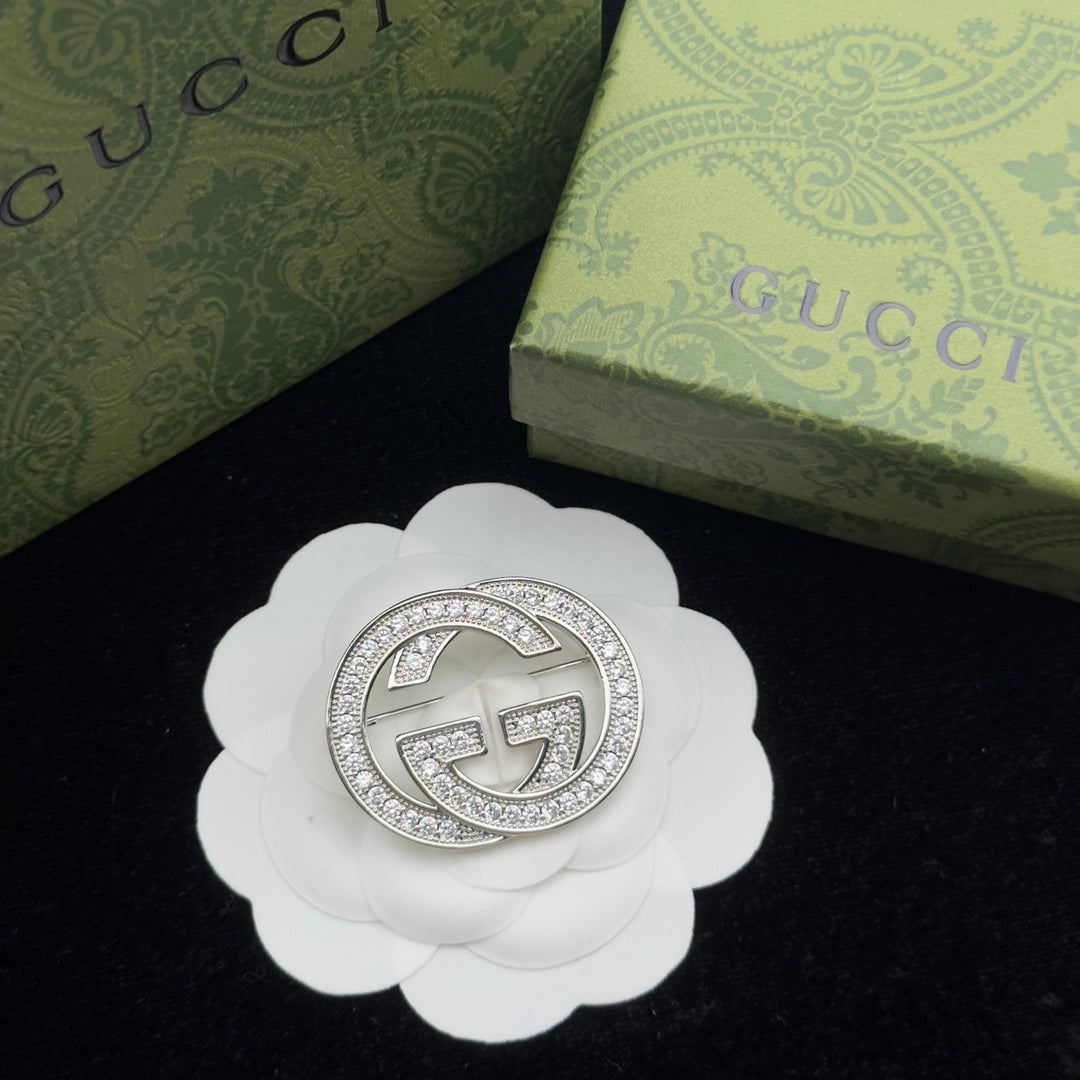 Gucci Brooch Silver 184126