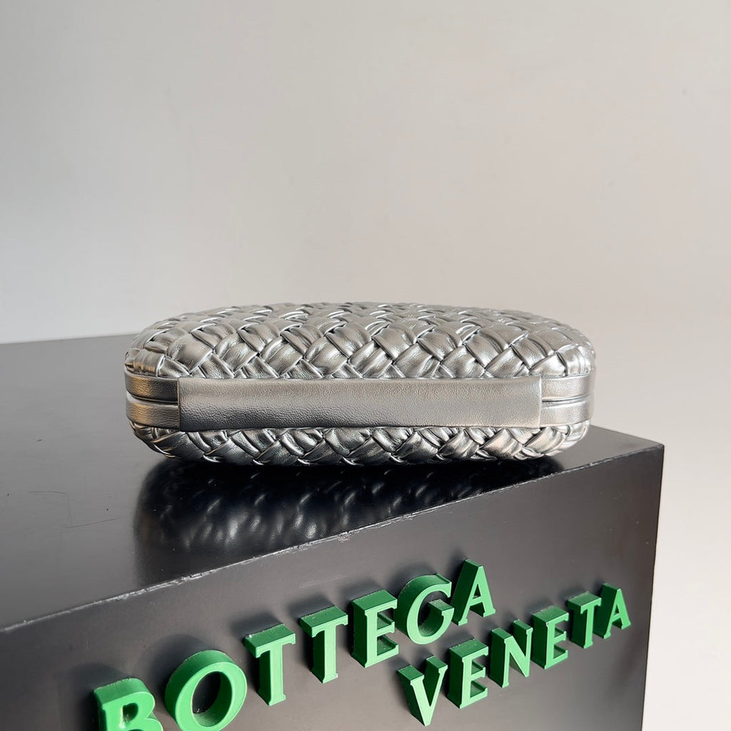 Bottega Veneta Classic Knot 20 in Silver Lambskin Bag
