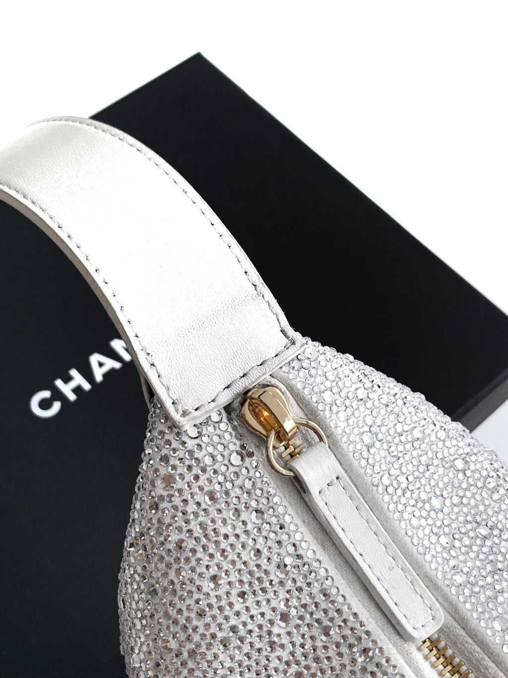 Chanel 25S Shopping Bag 18 cm in Silver Rhinestone-Studded