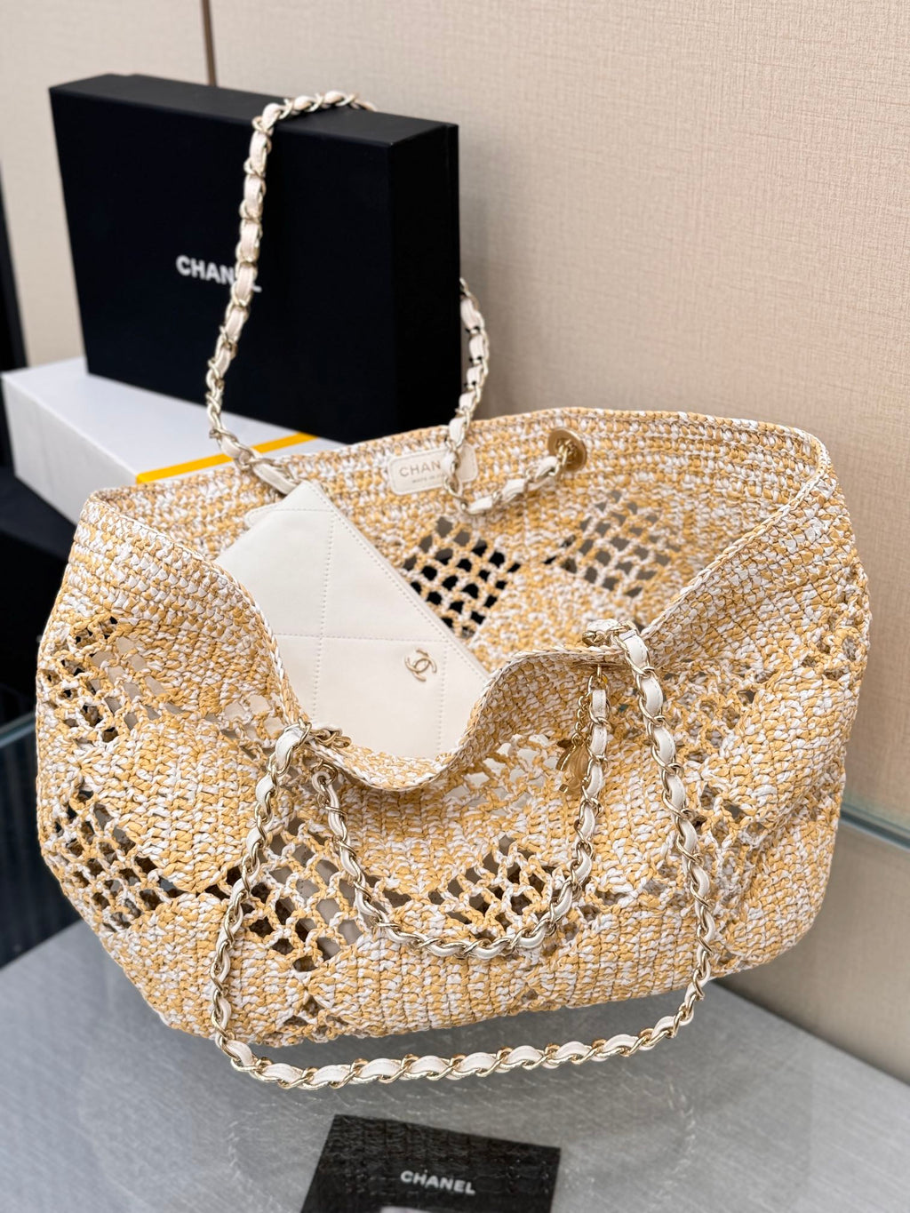 Chanel 25S Tote Bag 52 cm in Beige Raffia