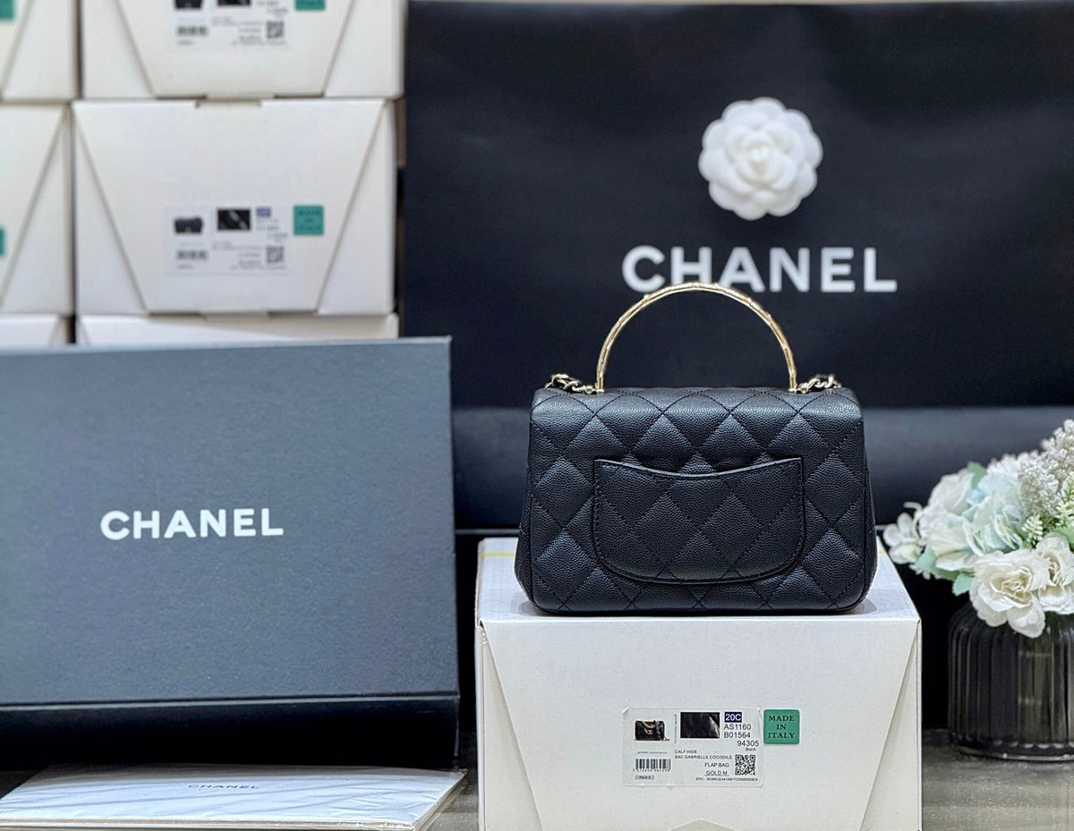 Chanel 25S Coco Crush Handle 18 in Black Calfskin Gold Hardware Bag