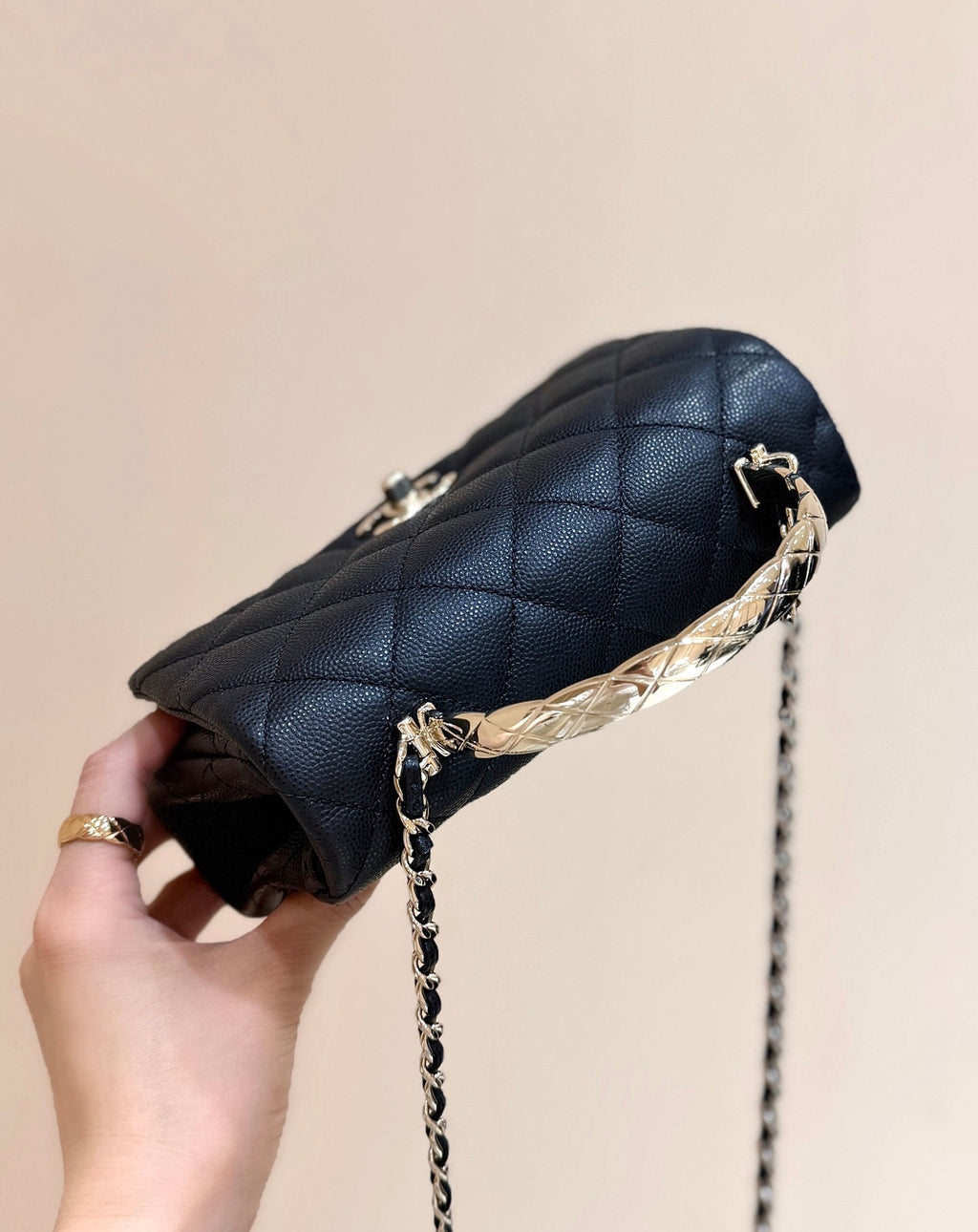 Chanel 25S Coco Crush Handle 18 in Black Calfskin Gold Hardware Bag