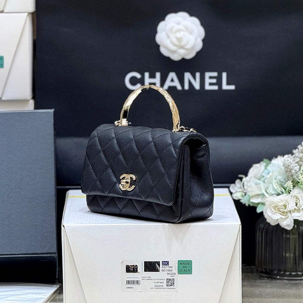 Chanel 25S Coco Crush Handle 18 in Black Calfskin Gold Hardware Bag