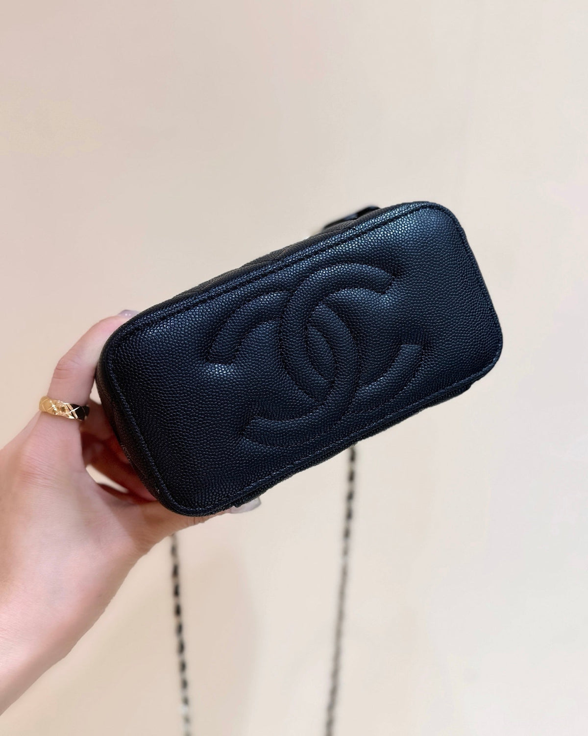 Chanel 25S Coco Crush 17 in Black Calfskin Gold Hardware Bag