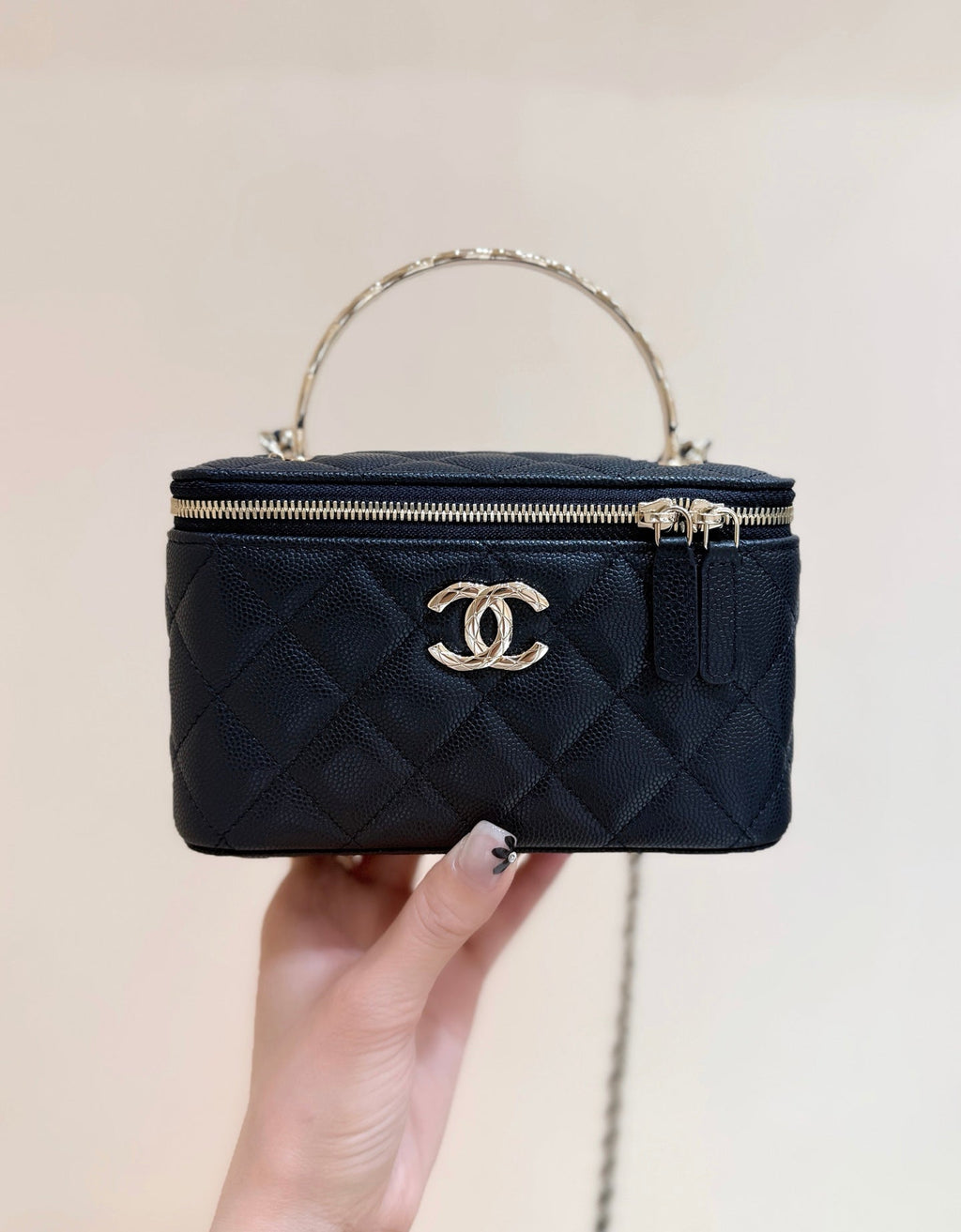 Chanel 25S Coco Crush 17 in Black Calfskin Gold Hardware Bag