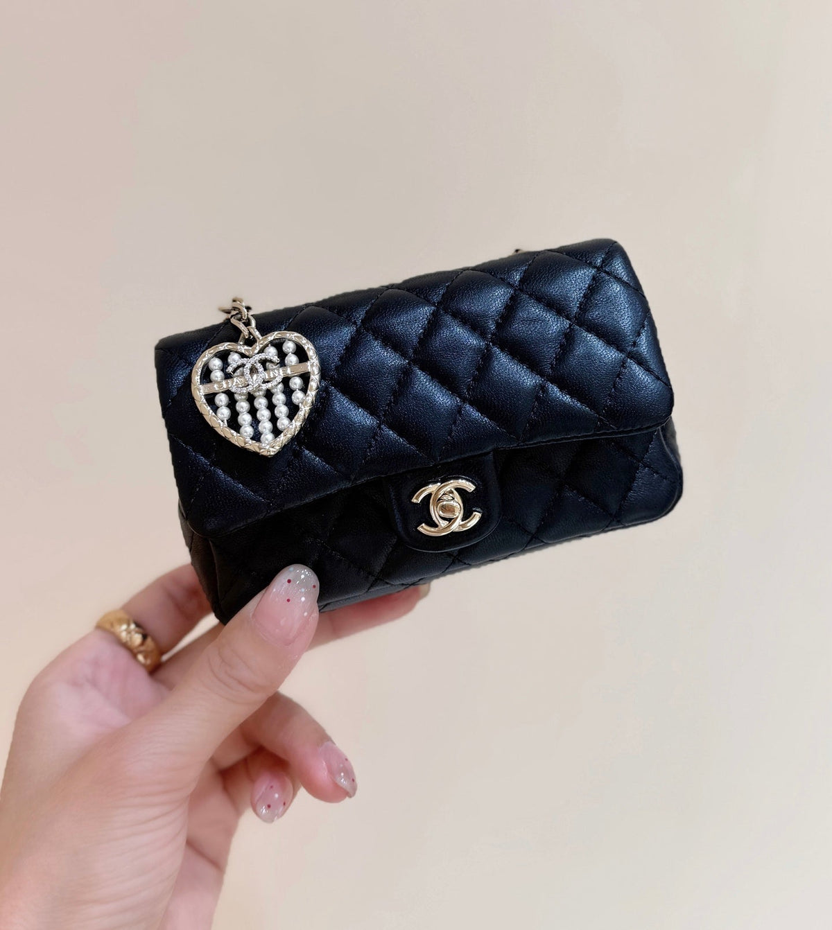 Chanel 25S Mini Cf Bag 12 in Black Lambskin Heart Model